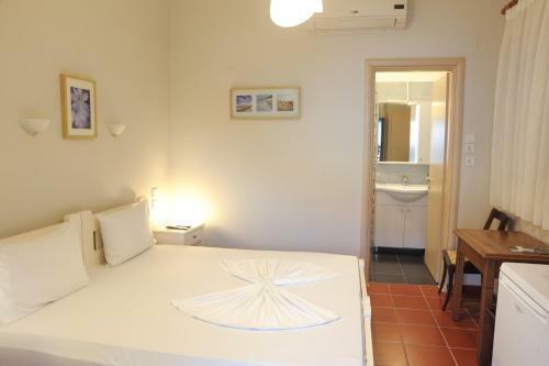 Hostal Spyrou Studios