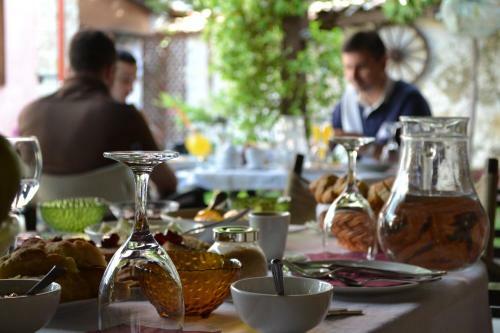Hotel Hagiati Guesthouse