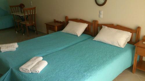 Hostal Pelagia Beach Studios