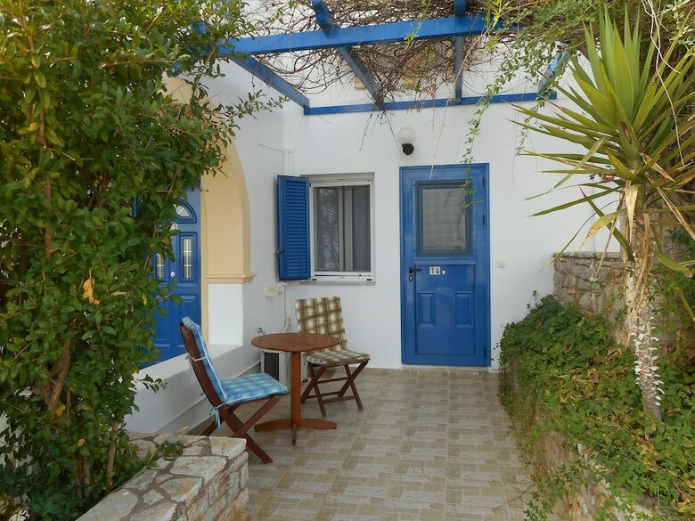 Pantonia Apartments