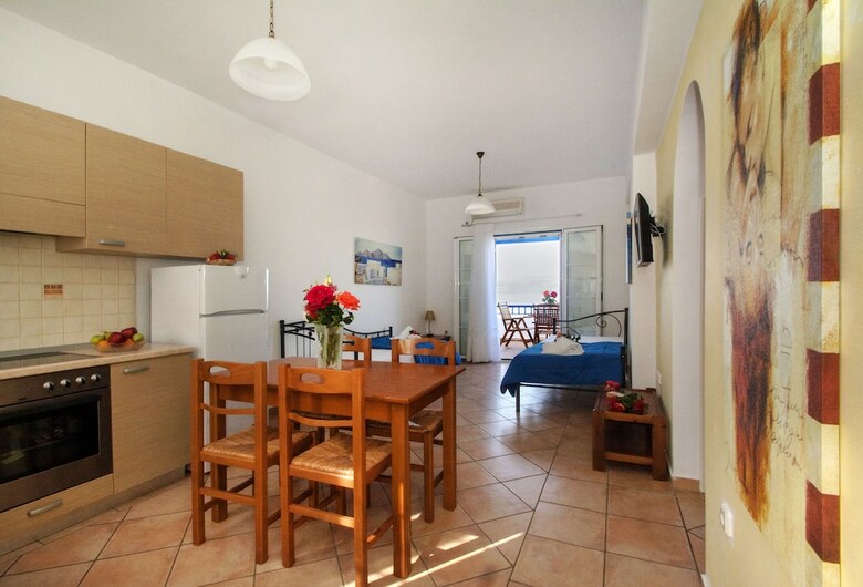 Pantonia Apartments