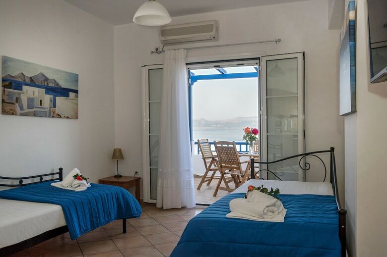 Pantonia Apartments