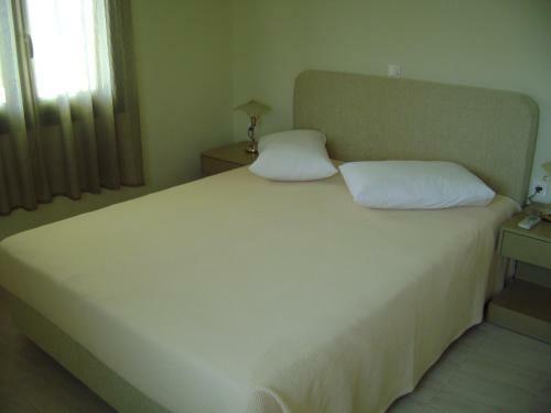 Rodousakis Homes