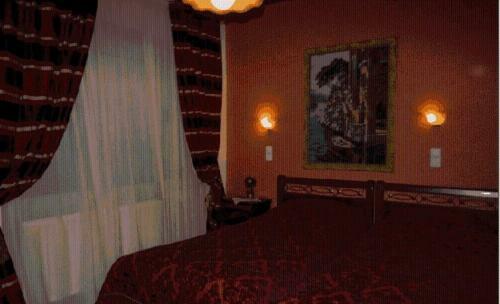 Hostal Guesthouse Paralimnia