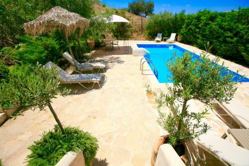 Villa Myrsini