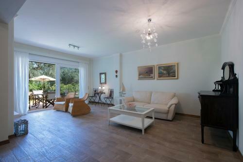 Villa Aziza