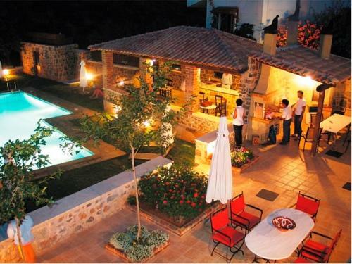 Hostal Metohi House