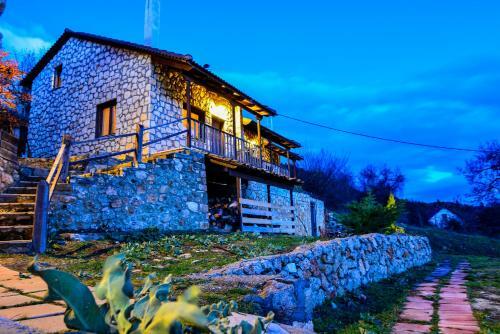 Hostal Korfes Guesthouse