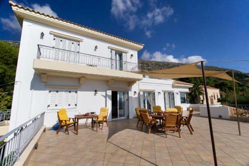 Villa Mantenouta