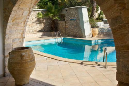 Villa Mantenouta