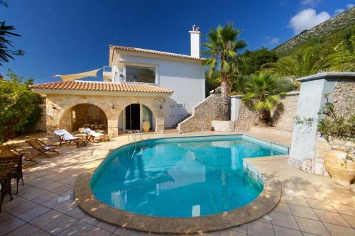 Villa Mantenouta