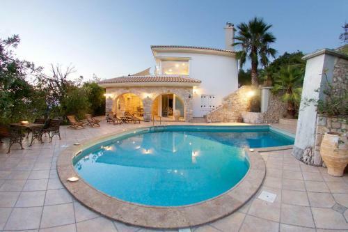 Villa Mantenouta