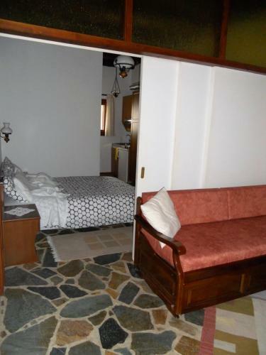 Hostal Guesthouse Ariadni