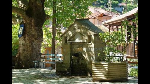 Hostal Guesthouse Ariadni
