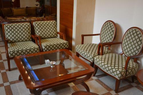 Elena Hotel