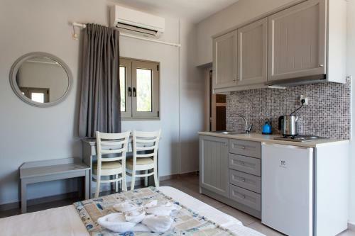 Hotel Mythos Suites Diskos
