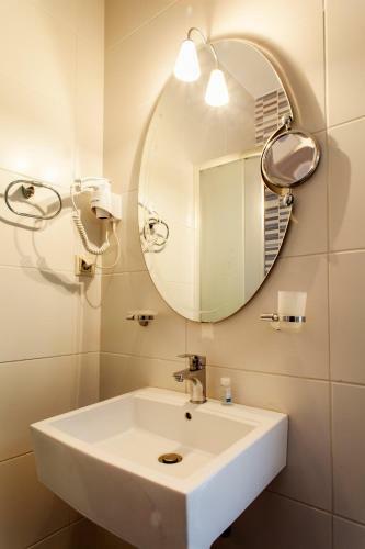 Hotel Mythos Suites Diskos