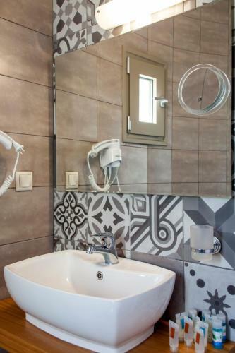 Hotel Mythos Suites Diskos