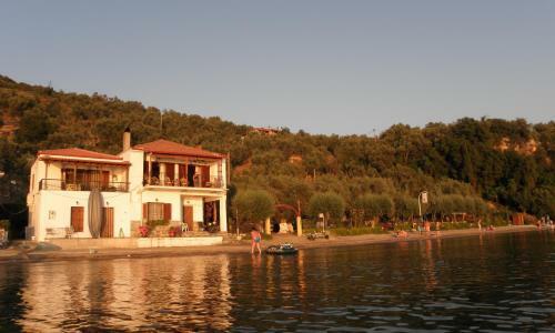 Apartamento Lefokastro Beach House