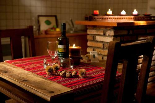 Hostal Agnantio Studios & Suites