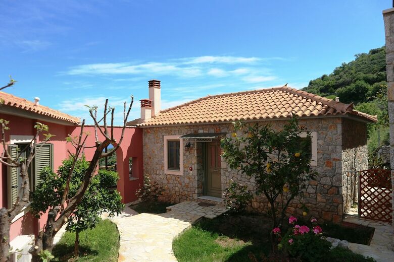 Villa Dio Guesthouses