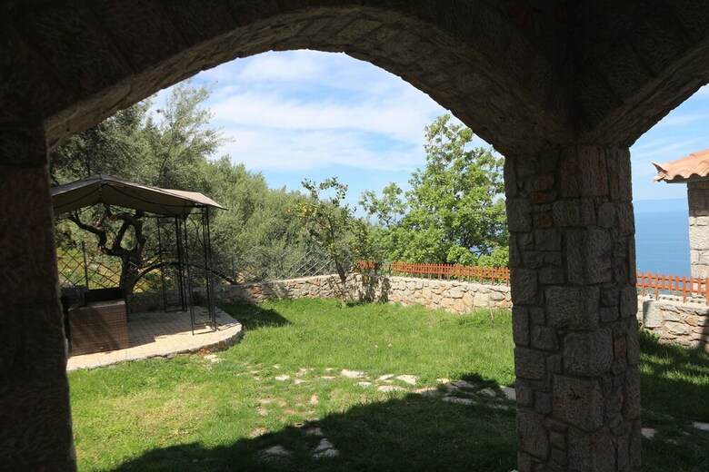 Villa Dio Guesthouses