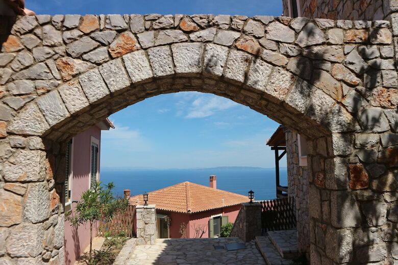 Villa Dio Guesthouses