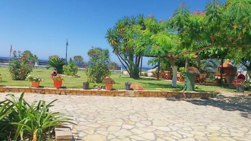 Hotel Raptis Apartments
