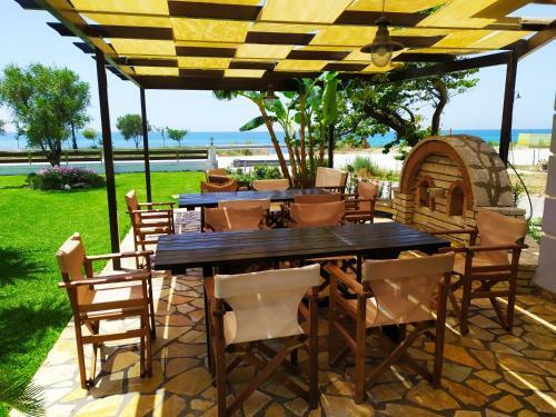 Hotel Raptis Apartments