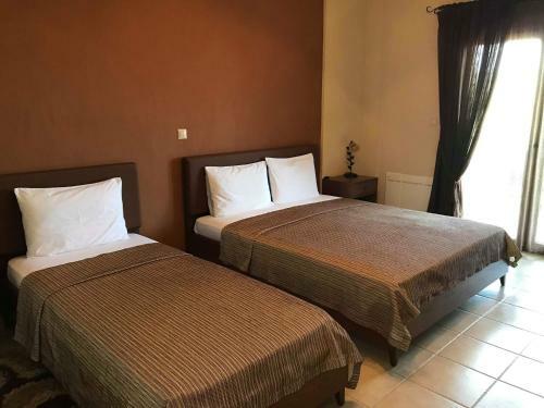 Hostal Guesthouse Alkioni
