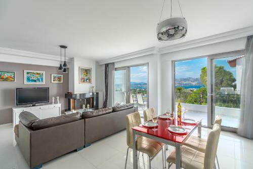 Apartamento Luxurious House Near The Sea