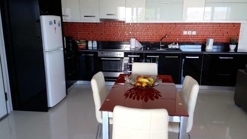 Apartamento Luxurious House Near The Sea