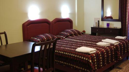 Hotel Athena