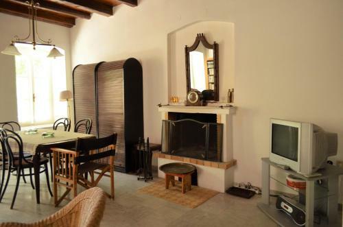 Lovely Traditional Cottage