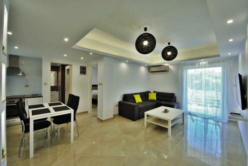 Athena Apartment