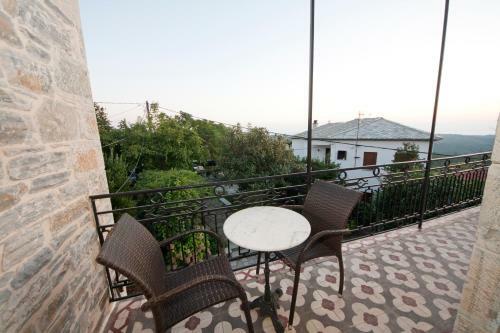 Hostal Arhontiko Prepala