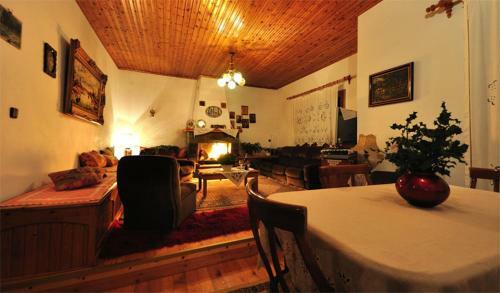 Apartamento To Balkoni Tis Limnis Plastira