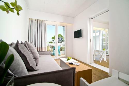 Hotel Marathon Beach Resort