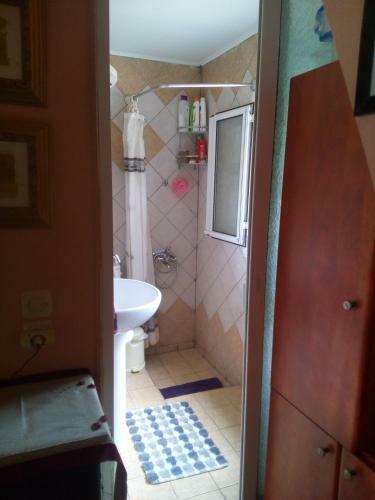 Agroturismo Beautiful Cottage With A Rose Garden