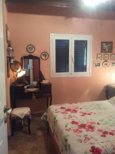 Agroturismo Beautiful Cottage With A Rose Garden