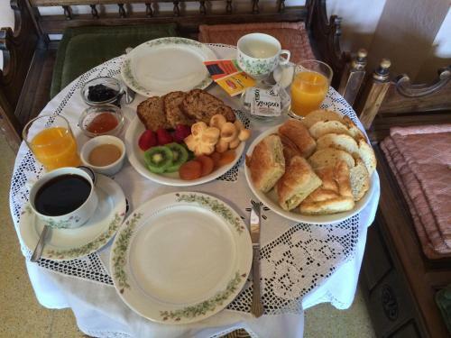 Hostal Nives