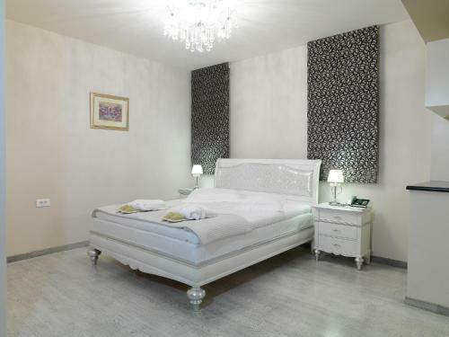 Hondos Classic Hotel & Spa