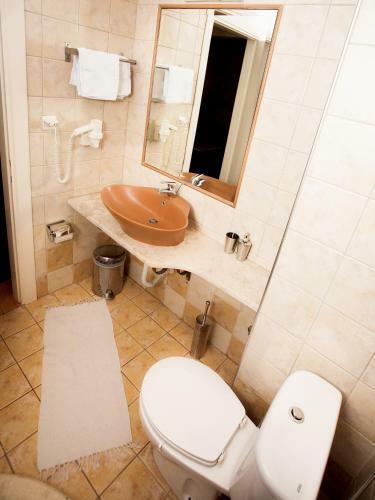 Hostal Militsa Guesthouse