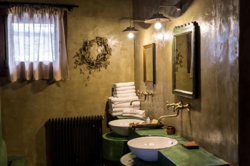 Hostal Montanema Handmade Village