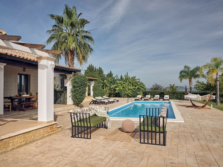Palm Luxury Villa