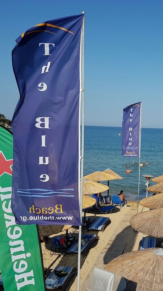 The Blue Apartments And Beach