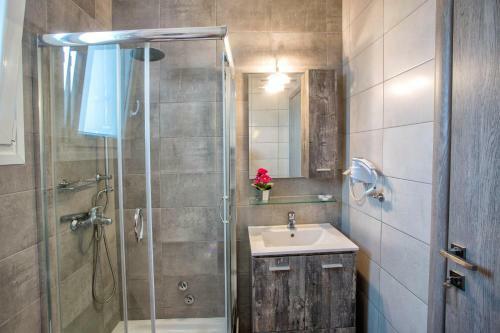 Apartamento Isalos Suites