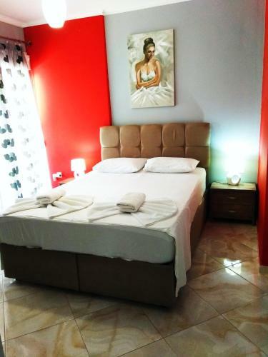 Iro Apartment