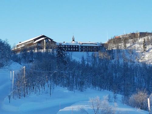 Skinnarbu H�yfjell Hotel