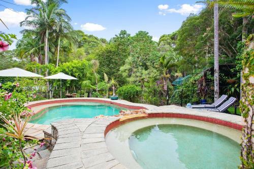 Noosa Valley Manor B&B